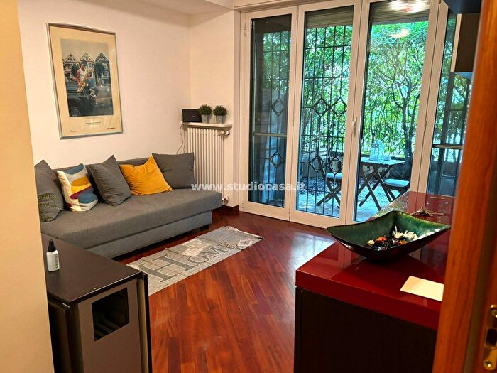 Appartamento bilocale in affitto in Via Crollalanza, Milano