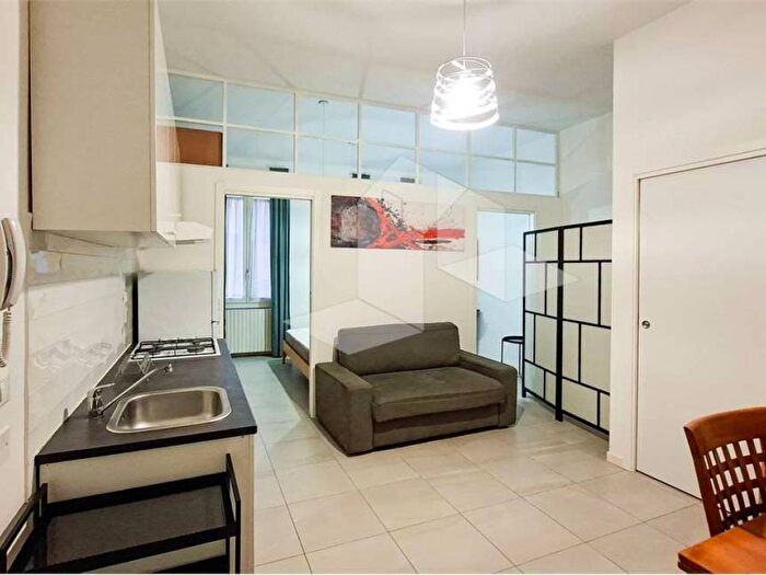 Appartamento bilocale in affitto in Centro Storico, Reggio Emilia