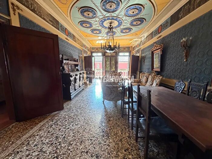 Appartamento quadrilocale in vendita in Chioggia