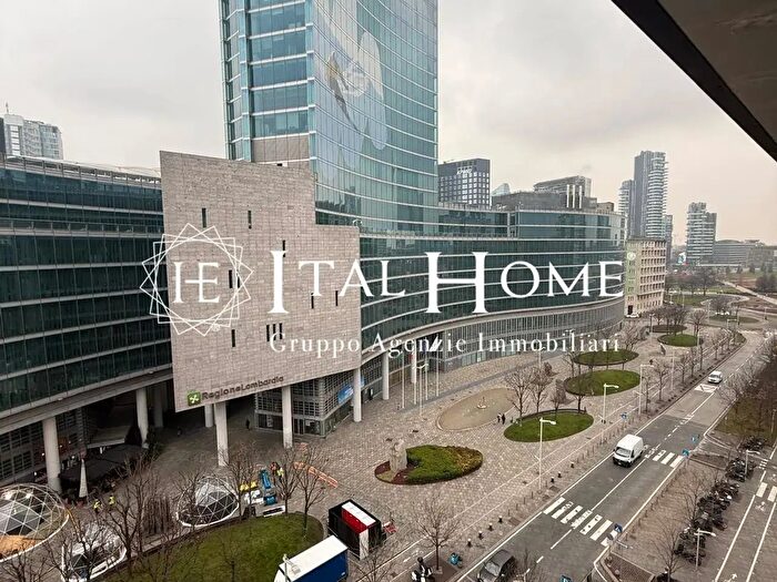 Appartamento bilocale in affitto in Viale Francesco Restelli, Milano