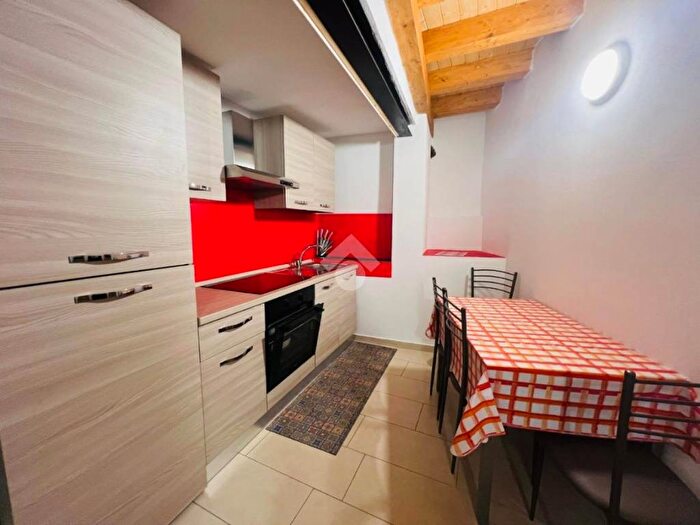 Appartamento bilocale in affitto in Via delle scuole, Pezzo, Ponte di Legno