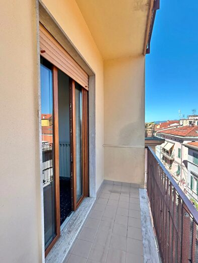 Appartamento quadrilocale in vendita in Sarzana