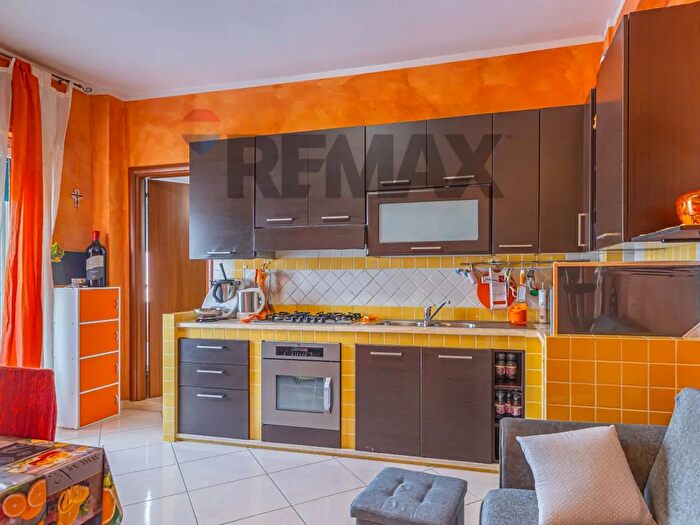 Appartamento trilocale in vendita in Via Grazia Deledda, Sassari
