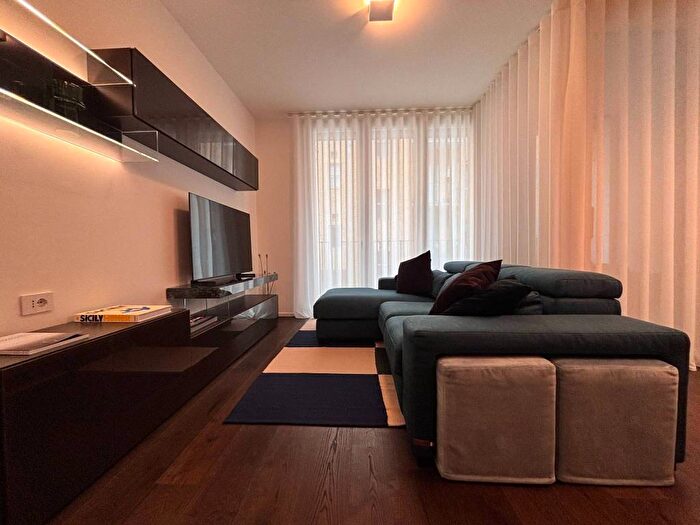 Appartamento bilocale in affitto in Via Fontana, Guastalla, Milano