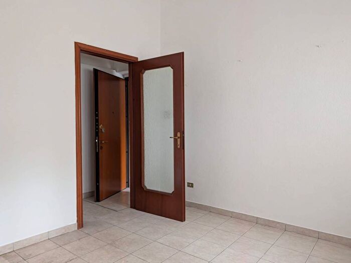 Appartamento trilocale in affitto in Via Gerolamo Zaroli, Legnarello, Legnano