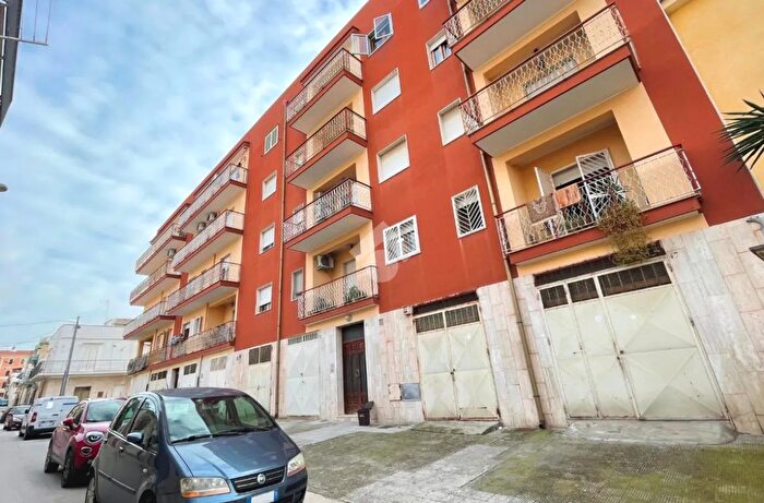 Appartamento trilocale in vendita in Via Principe Umberto, Canosa Di Puglia