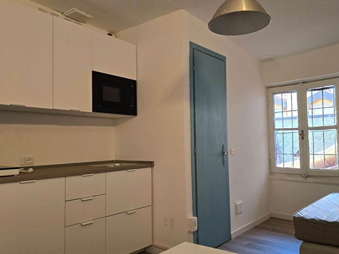 Appartamento monolocale in affitto in Corso Magenta, Cadorna Castello, Milano