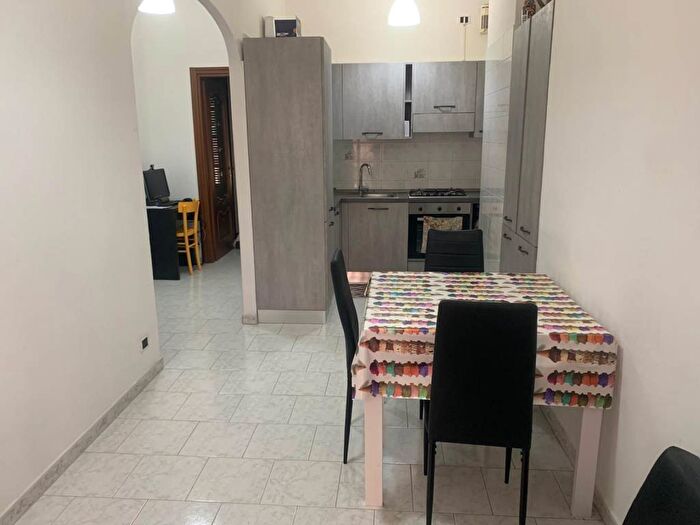 Appartamento bilocale in affitto in Via Borgomanero, Parella, Torino