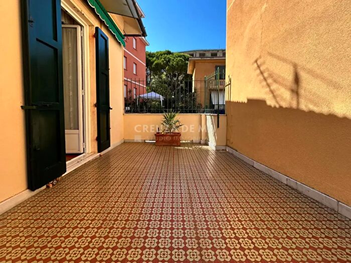 Casa con 9 locali in vendita in Via Dogali, Santa Margherita Ligure