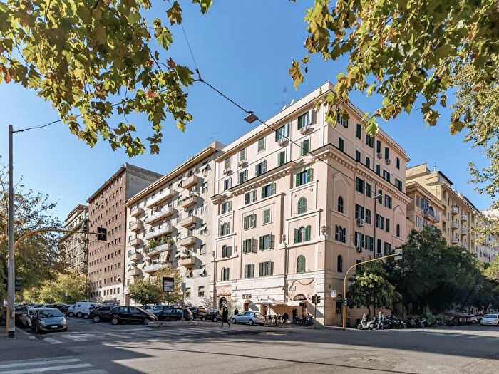 Appartamento trilocale in affitto in Via Guido Reni, Flaminio, Roma