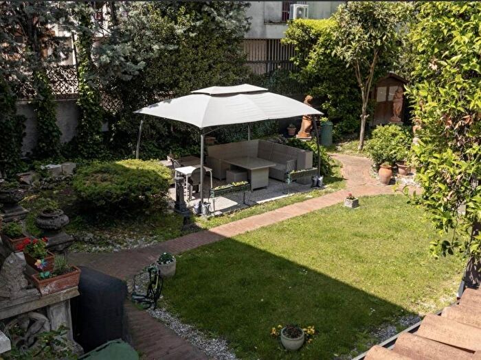 Casa con 6 locali in affitto in Via Elio Vittorini, Ponte Lambro, Milano