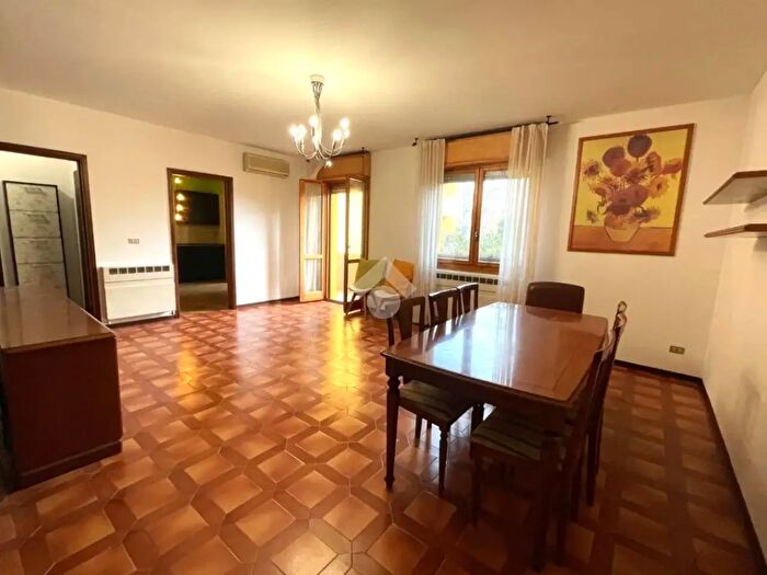 Appartamento quadrilocale in vendita in Via Galileo Galilei, Malalbergo