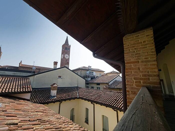 Appartamento bilocale in affitto in Via SantAgostino, Treviglio