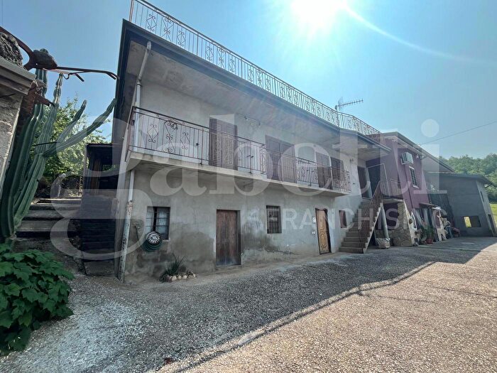 Casa quadrilocale in vendita in Via San Felice, Gioia Sannitica