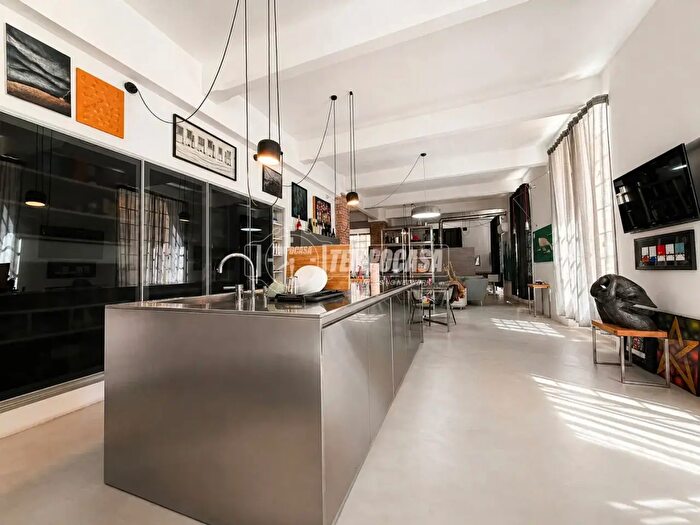 Appartamento bilocale in vendita in Via Gian Domenico Cassini Fr, Genova