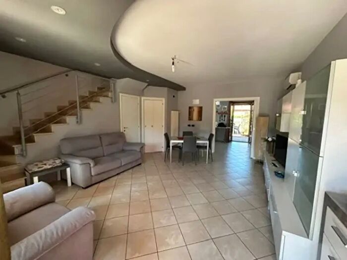 Casa con 5 locali in vendita in Via Pressio Colonnese, Terni