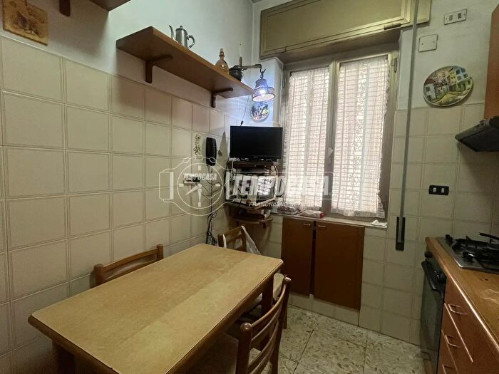 Appartamento bilocale in vendita in Via Diocleziano, Napoli