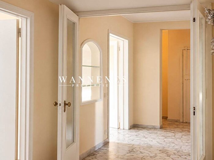 Appartamento con 6 locali in affitto in Viale Manfredo Fanti, Campo di Marte, Firenze