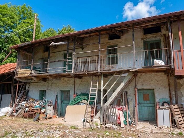 Casa con 5 locali in affitto in Via Case Tutela, Rocca Canavese