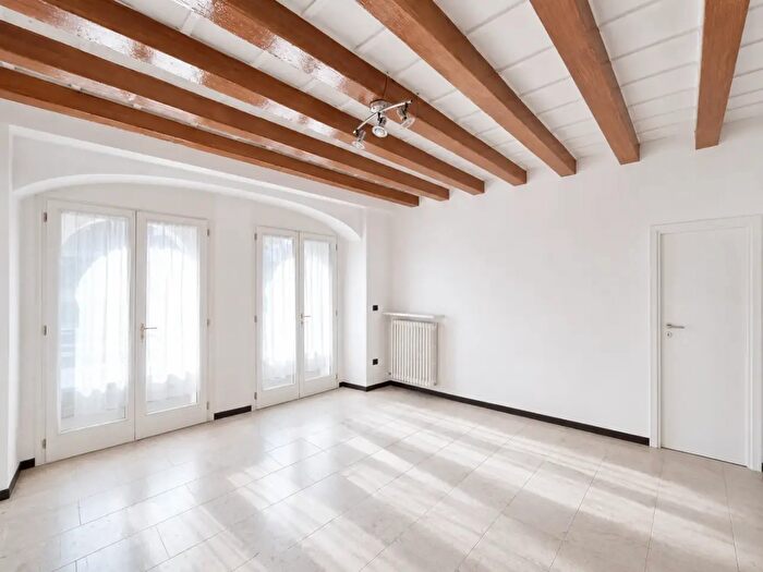 Casa quadrilocale in vendita in Via Roma, Minerbe