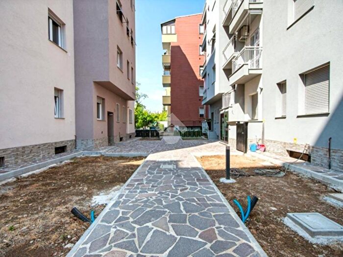 Appartamento monolocale in affitto in Via hermada, Niguarda, Milano