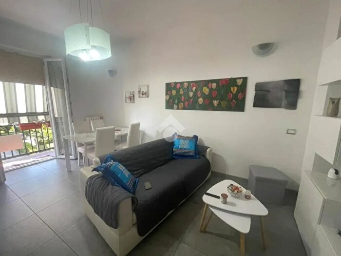 Appartamento trilocale in vendita in Via Rota Carlo, Monza