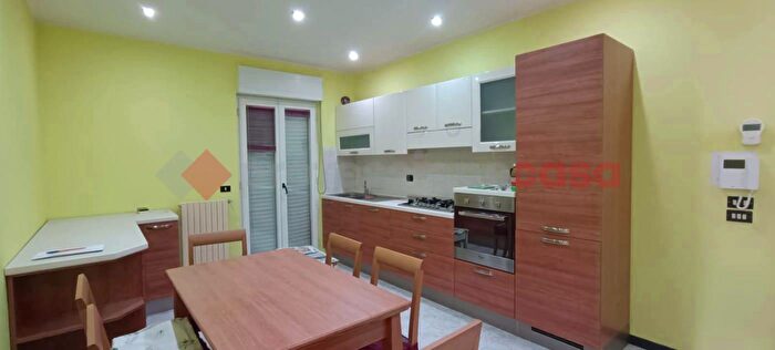 Appartamento trilocale in vendita in Via Campania, Campobasso