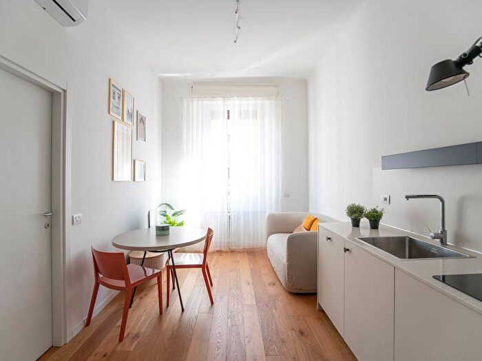 Appartamento bilocale in affitto in Via Alessandro Tadino, Buenos Aires, Milano