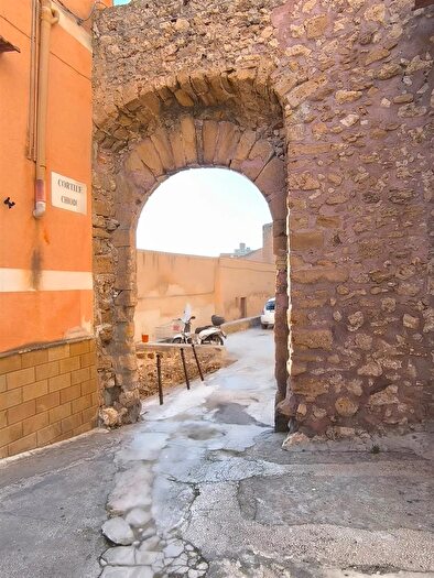 Casa bilocale in vendita in CLe Chiodi, Sciacca