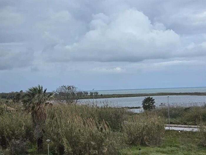Appartamento trilocale in vendita in Via Giovanni Falcone, Marsala