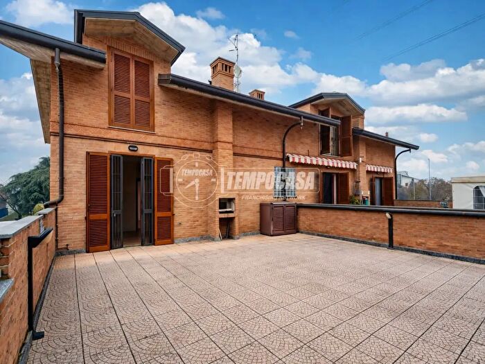 Appartamento trilocale in vendita in Via Italia, Muggiò