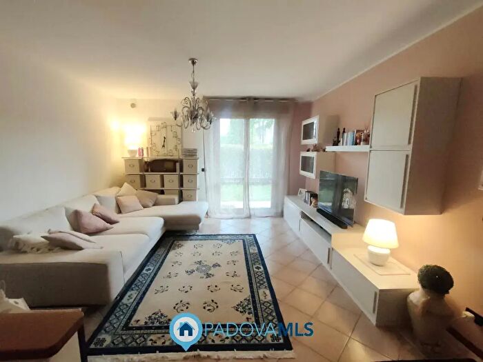 Appartamento quadrilocale in vendita in Via San Leopoldo, Noventa Padovana