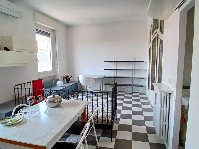 Appartamento bilocale in affitto in Via Giuseppe Ripamonti, Vigentino Fatima, Milano