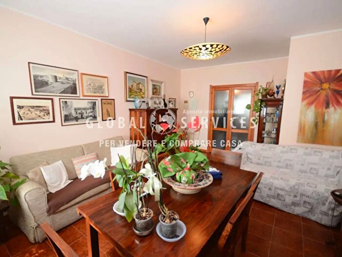 Appartamento con 6 locali in vendita in Largo dello Sperone, Alghero