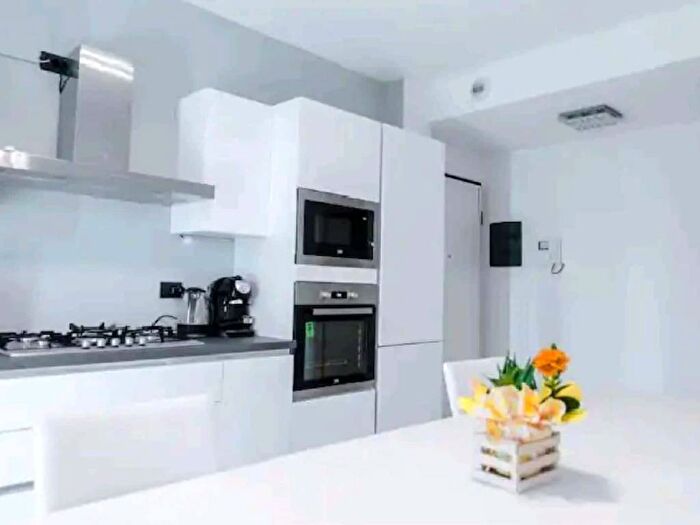 Appartamento bilocale in affitto in Via Q di Vona, Centro, Cassano dAdda