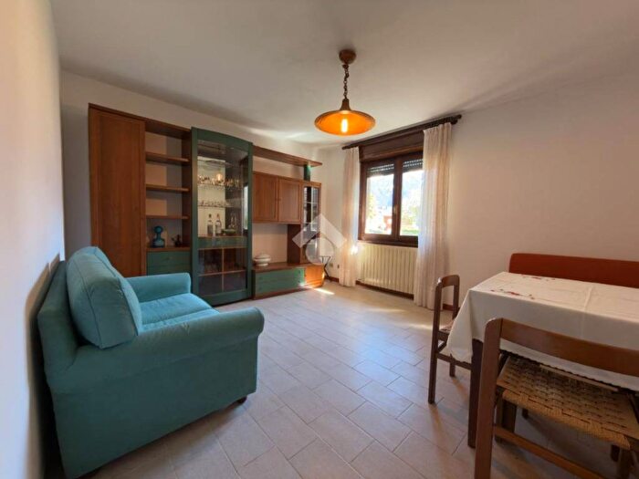 Appartamento bilocale in affitto in Via San Giovanni, Teglio