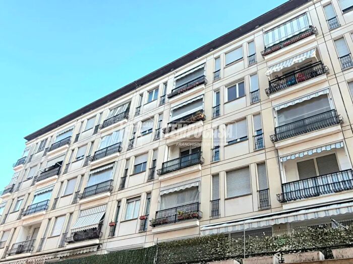 Appartamento trilocale in vendita in Via di Nanni, Nichelino