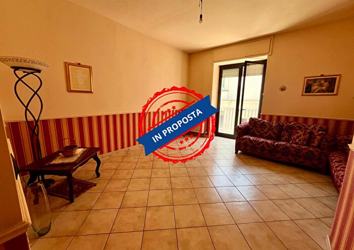 Appartamento con 5 locali in vendita in Via Rimmaudo, Ragusa