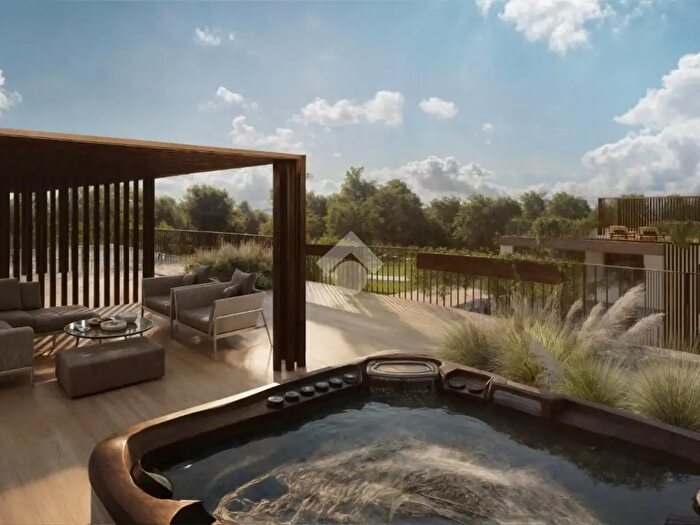 Appartamento quadrilocale in vendita in Via Umbria, Peschiera Borromeo