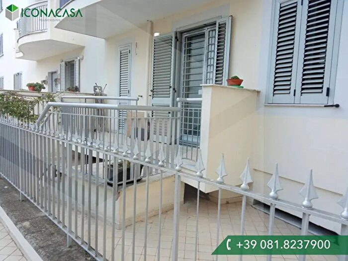 Appartamento trilocale in vendita in Via Isernia, Palma Campania