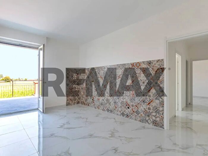 Appartamento trilocale in vendita in Via Circonvallazione, Siziano