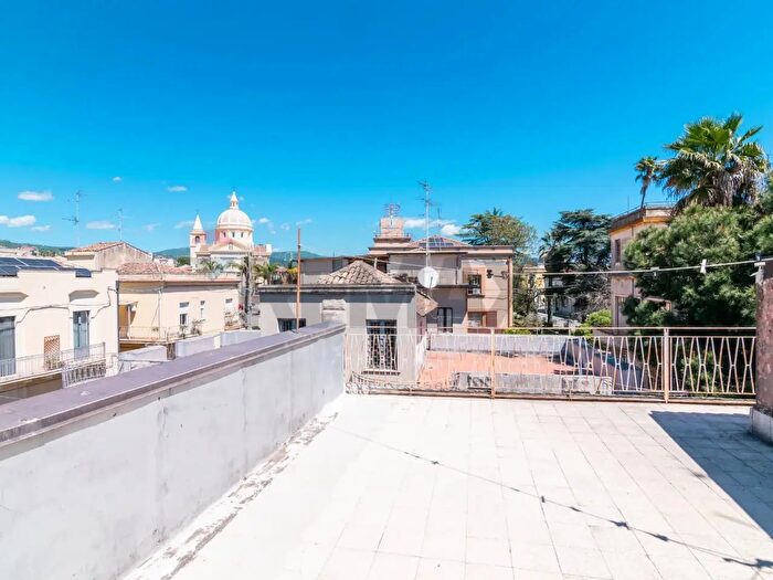 Appartamento trilocale in vendita in Via Cavour, Mascali