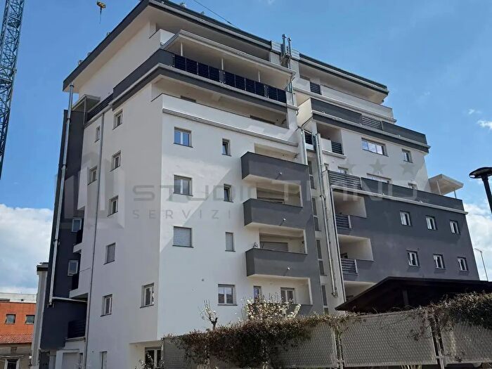 Appartamento bilocale in vendita in Via Bari Snc, Rende