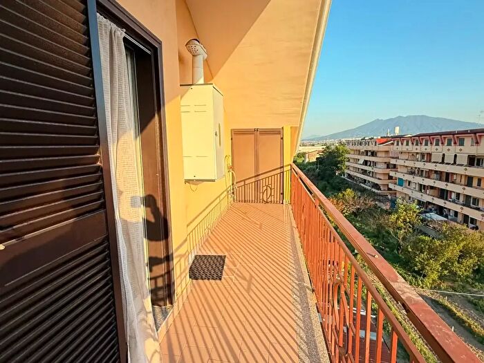 Appartamento trilocale in affitto in Via Gaetano Dublino, Acerra