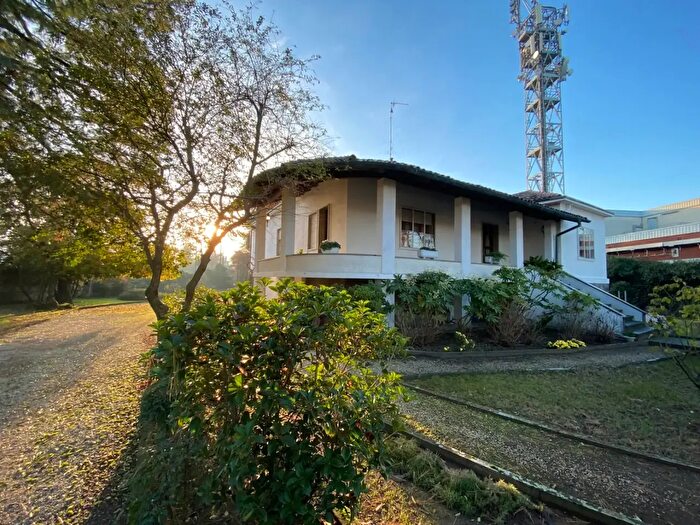 Casa con 5 locali in vendita in Via Matteotti, Noventa Vicentina