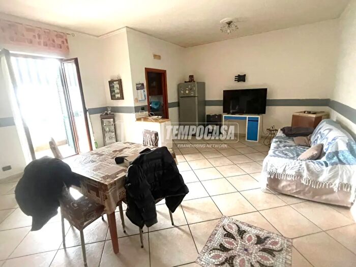 Appartamento trilocale in vendita in Pomigliano DArco