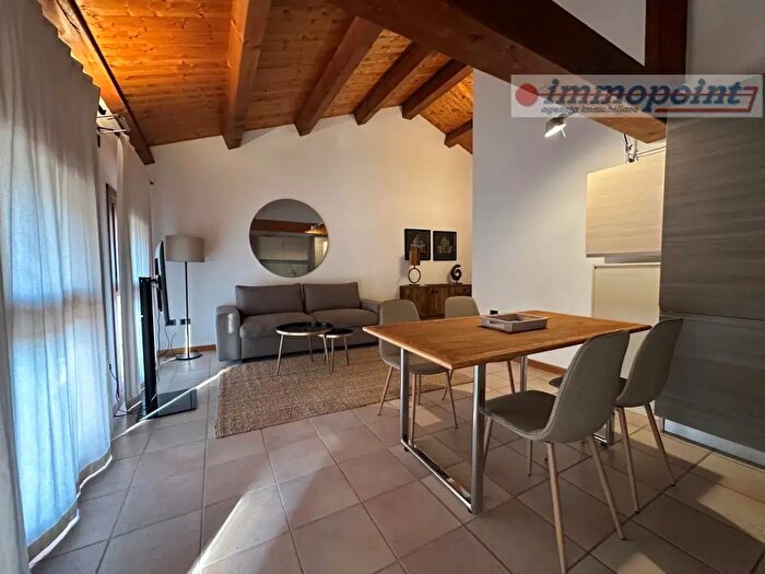Appartamento bilocale in affitto in Via Bartolomeo Gamba, Bassano Del Grappa