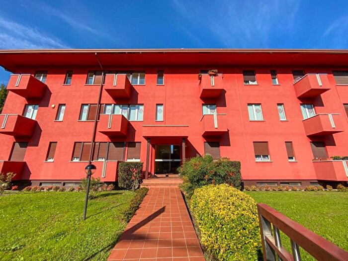 Appartamento bilocale in affitto in Via Martin Luther King, Centro, Cantù