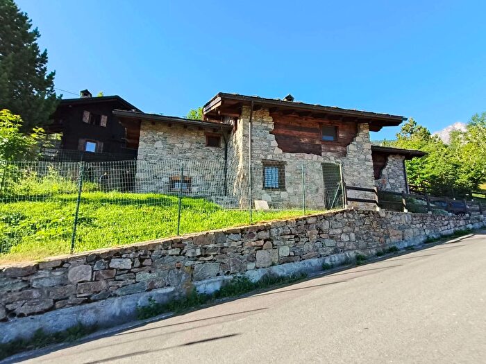 Casa con 10 locali in vendita in Champremier, Saint Marcel