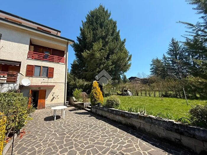 Appartamento trilocale in vendita in Via Fonte La Pietra, Arcinazzo Romano